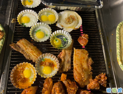 {易七娛樂}(美食说说怎么发朋友圈文案)