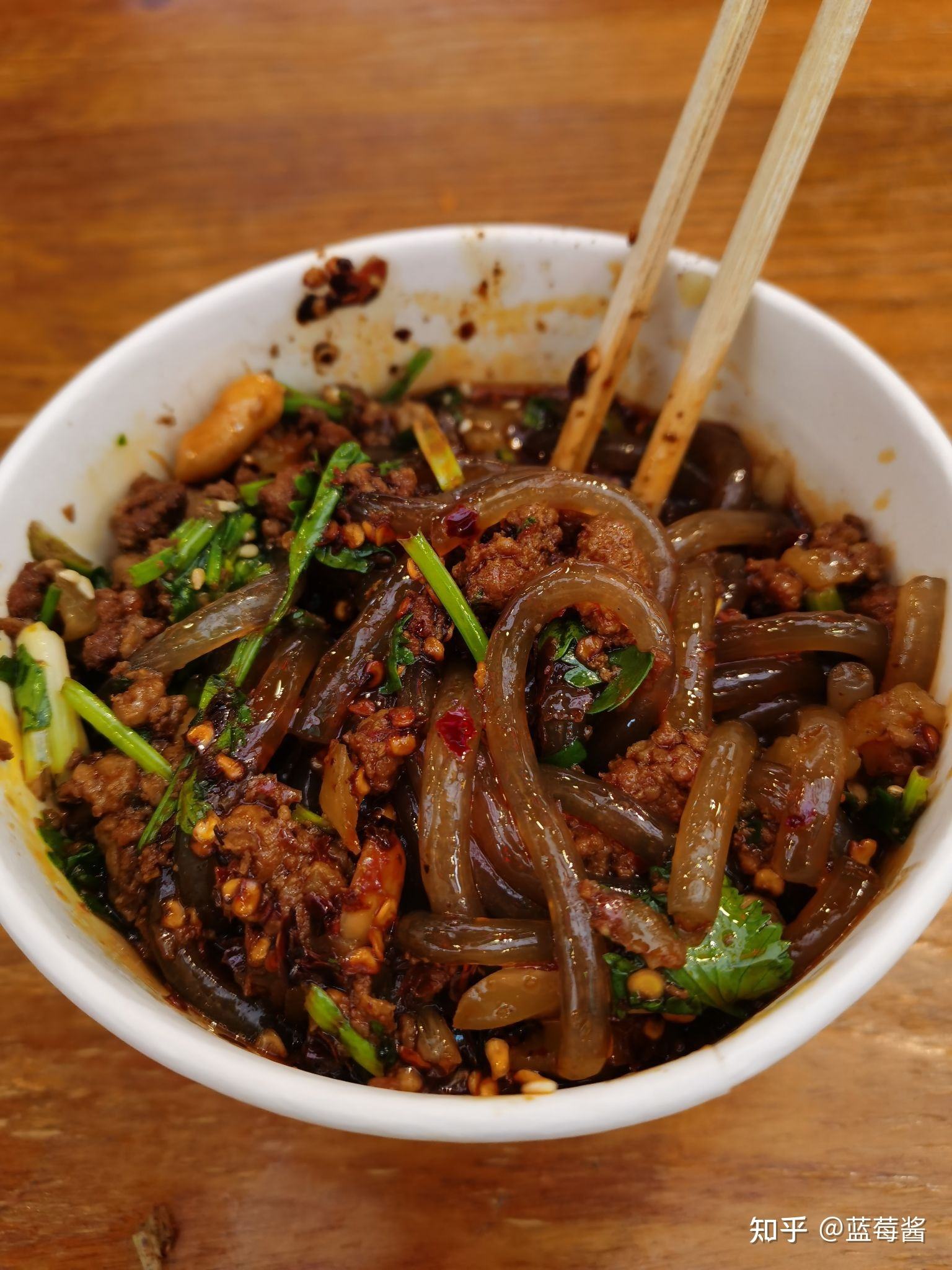 {易七娛樂老虎機}(重庆美食攻略十大必吃排行榜图片) {易七娛樂老虎機}(重庆美食攻略十大必吃排行榜图片)