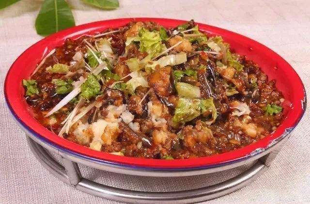 {易七娛樂現金網}(大厨招牌菜特色菜排骨) {易七娛樂現金網}(大厨招牌菜特色菜排骨)
