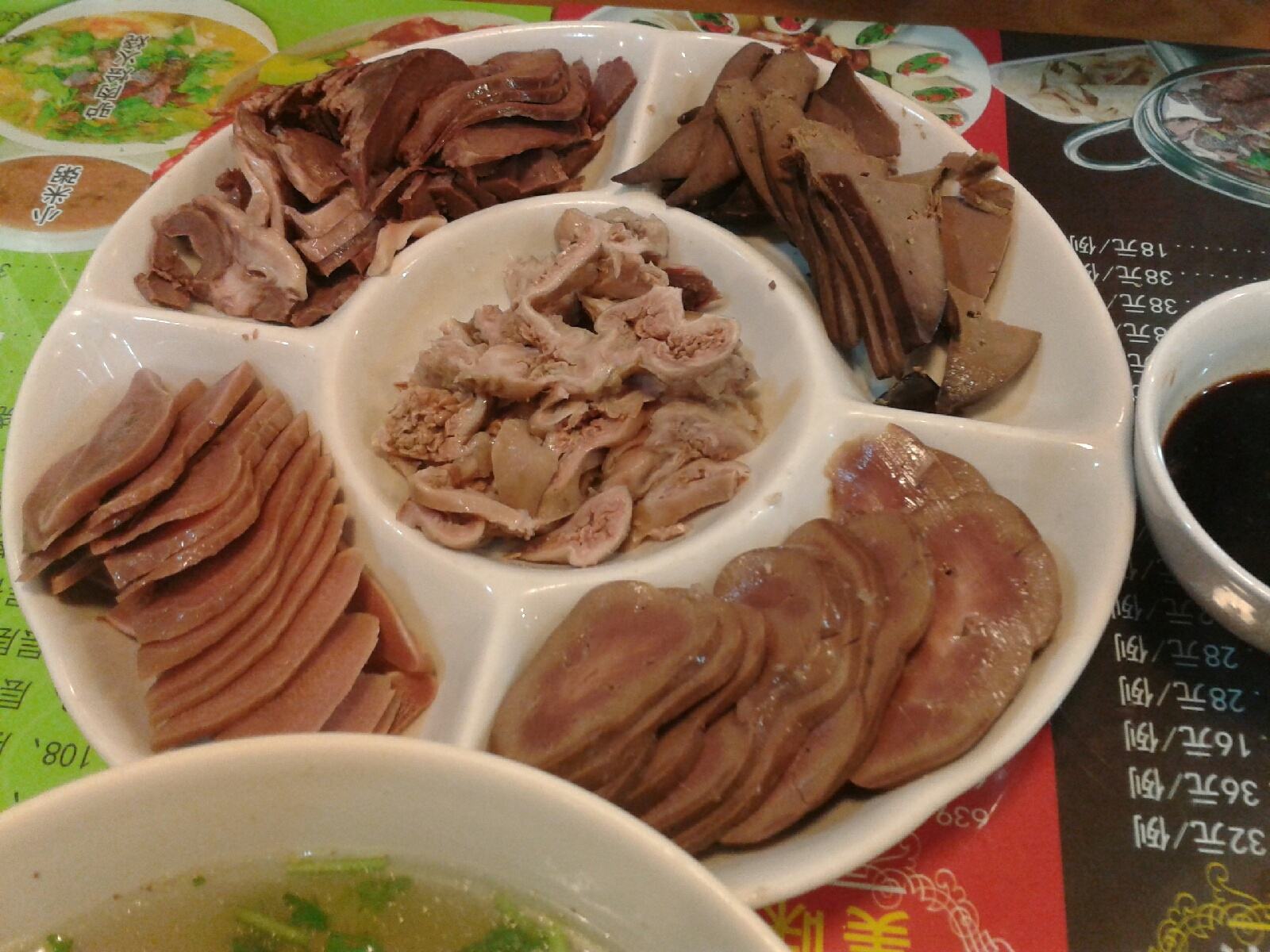 {易七娛樂註冊}(保定美食攻略必吃的30家餐厅) {易七娛樂註冊}(保定美食攻略必吃的30家餐厅)