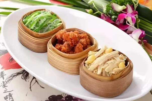 {易七娛樂老虎機}(中国50大名菜图片)